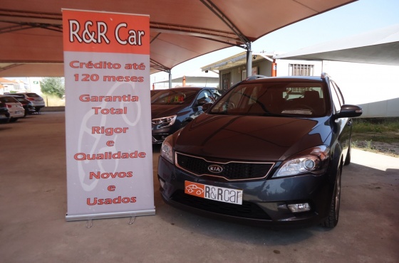 Kia Ceed SW 1.6 CRDi TX ISG - www.rrcar.pt