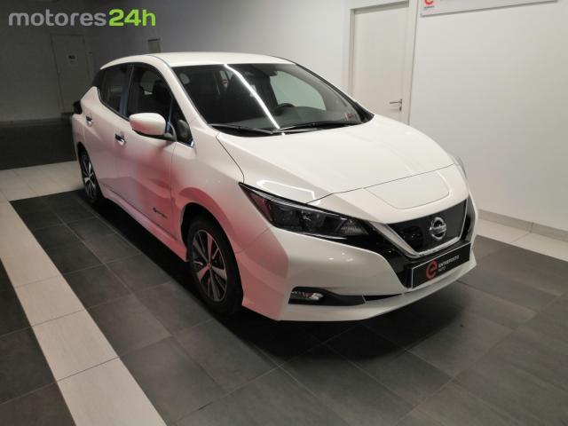 Nissan Leaf 40 KWH ACENTA