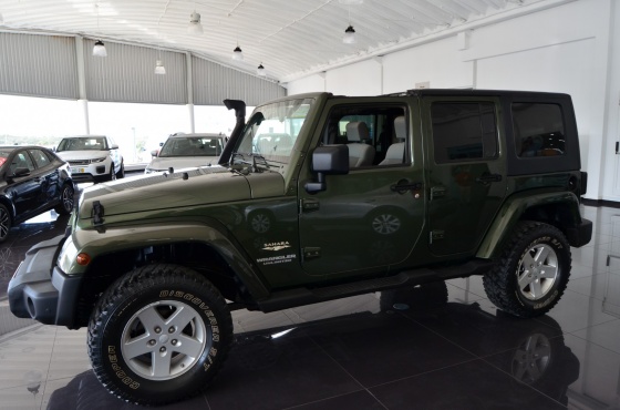 Jeep Wrangler 2.8 CRD SPORT UNLIMITED - Botelhos, Lda