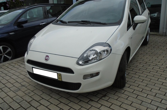 Fiat Punto 1.3 m-jet - STAND JUCAR