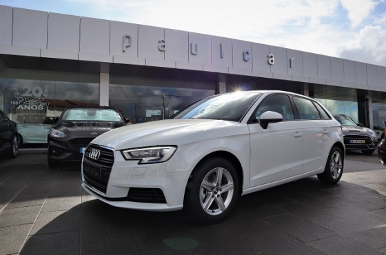 Audi A3 Sportback 1.6Tdi - PAULCAR