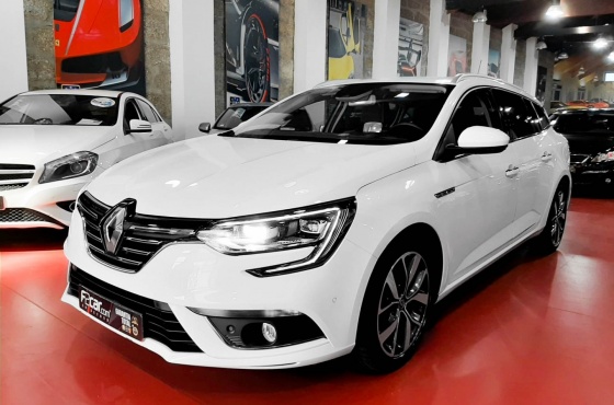 Renault Mégane Sport Tourer Aut. 1.5DCi Bose Edition -