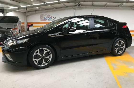 Opel Ampera 1.4 Ecotec Executive - Facecar