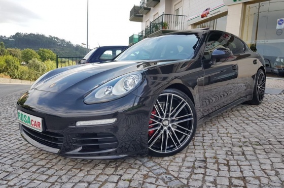 Porsche Panamera 3.0D V6 - Rosacar - Automóveis