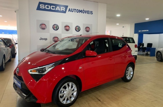 Toyota Aygo 1.0 X-Play+X-Touch - Socar Automóveis