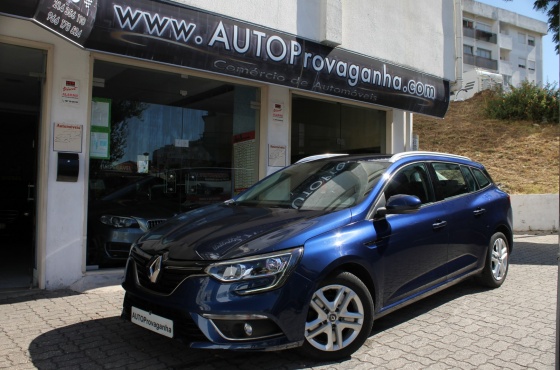 Renault Mégane Sport Tourer 1.5 dCi Intense - Auto