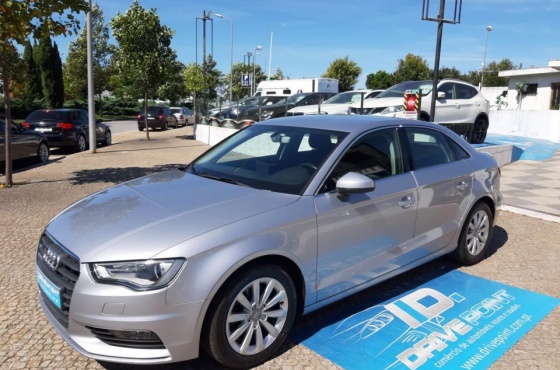 Audi A3 Limousine 1.6 TDi Attraction Ultra - Drive Point