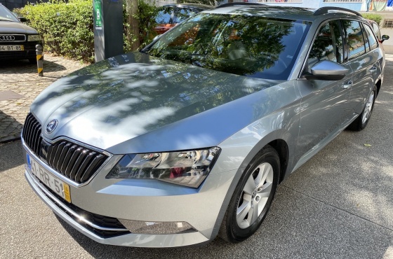 Skoda Superb Break 1.6 tdi Ambition - Binário Futuro unip.