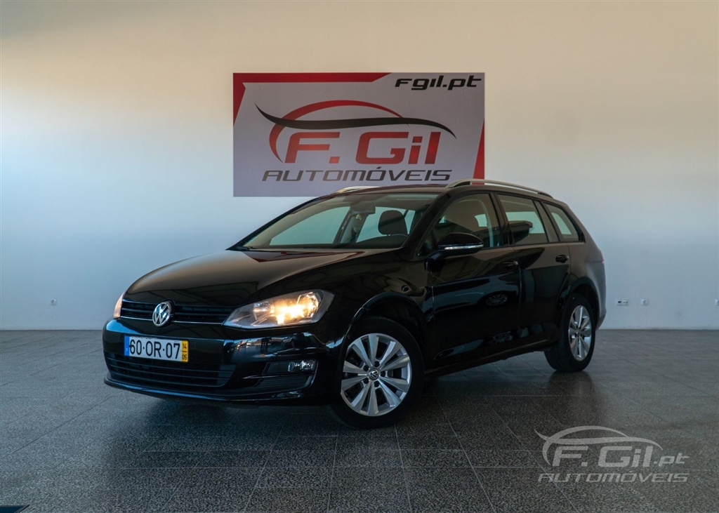  Volkswagen Golf 1.6 TDi Confortline Bluemotion (5P)