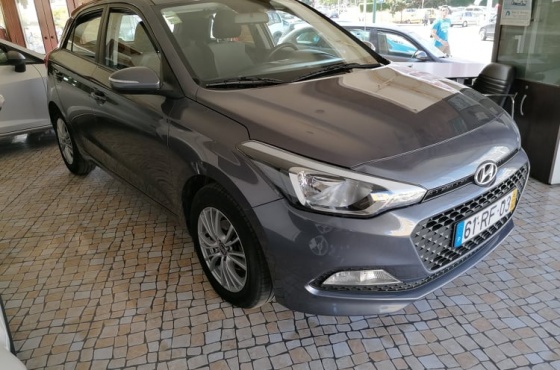 Hyundai icc - Auto D. Henrique - Com. de Veiculos