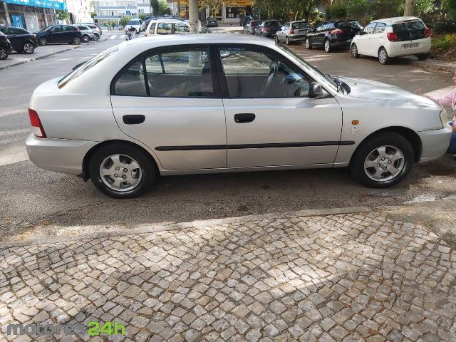 Hyundai Accent 1.3 GLS