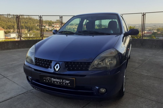 Renault Clio 1.5 DCI JLL 15 - Select Car