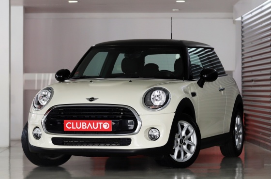 Mini Cooper Auto GPS - C L U B A U T O