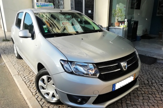 Dacia Sandero Bi-Fuel - J.M. Loução Comércio de
