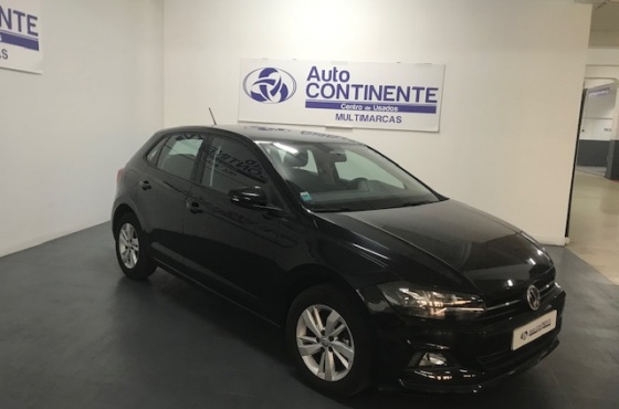 Vw Polo 1.0 Confortline 75cv - Auto Continente - Centro