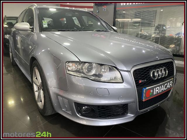 Audi A4 Avant 4.2 V8 RS4