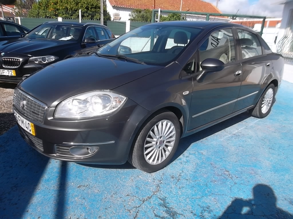  Fiat Linea 1.3 M-Jet Emotion (90cv) (4p)