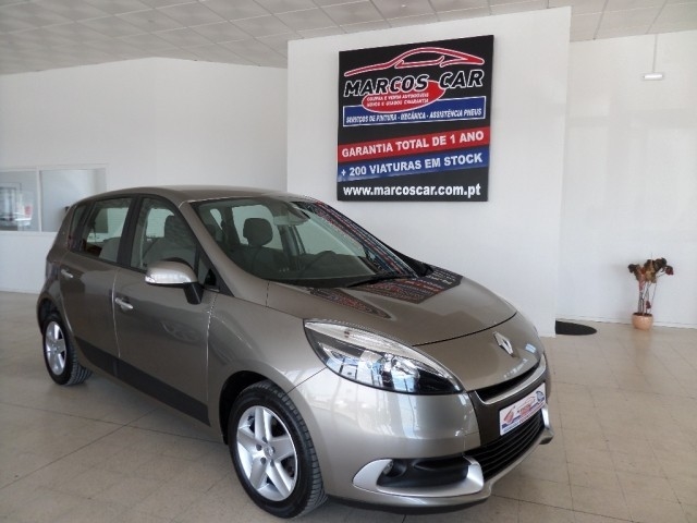  Renault Scénic 1.5 dCi Dynamique