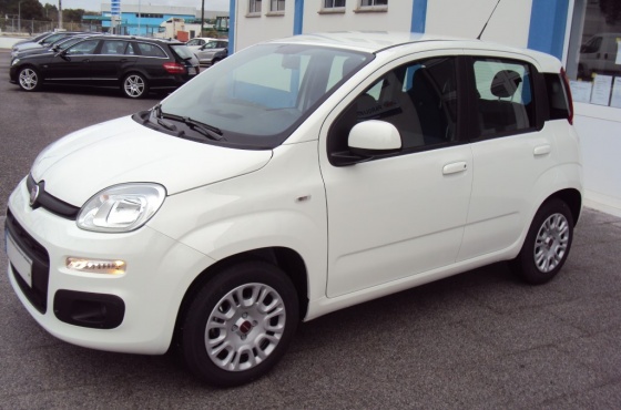 Fiat Panda 1.2 Lounge 69cv - AUTO SIMPATIA LDA