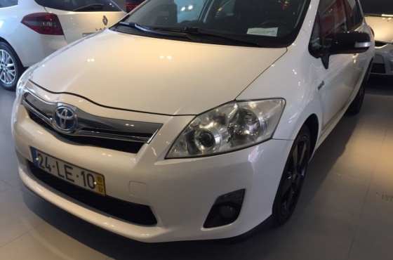 Toyota Auris 1.8 HSD P.Te.+17+E.Al.+Navi - RigidezCar