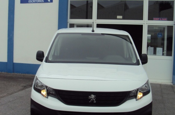 Peugeot Partner Pro Longa1.5 Blue HDI 100cv - AUTO SIMPATIA