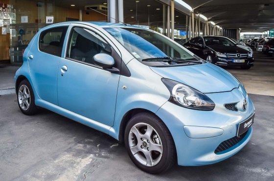 Toyota Aygo 1.0 Auto - Fornova Matosinhos