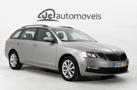 Skoda Octavia Break 1.6 TDI Style - J. & COIMBRA LDA