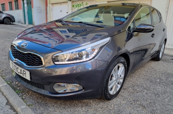 Kia Ceed 1.6 crdi 110cv - TUTICAR