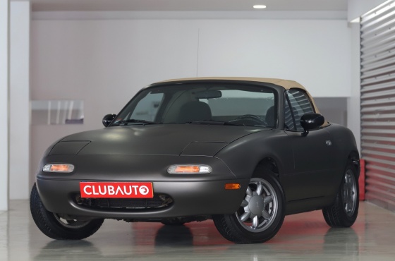 Mazda MX-5 Miata 1.6i - C L U B A U T O