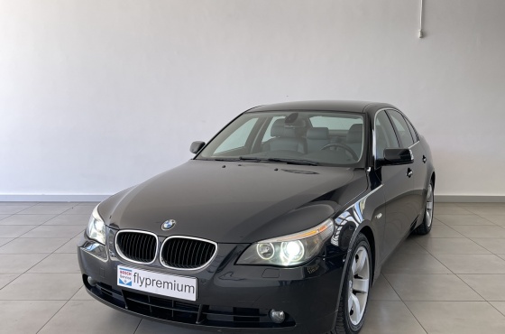 BMW 525 dA - Flypremium Automoveis Lda