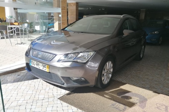 Seat Leon sw - Auto D. Henrique - Com. de Veiculos