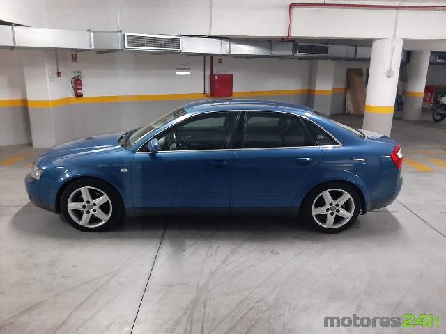 Audi A4 2.5 TDi quattro Sport