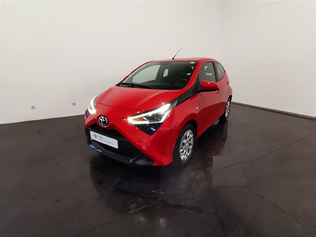  Toyota Aygo 5P 1.0 x-play + x-touch