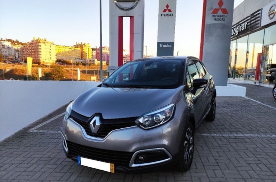 Renault Captur 1.5 dCi Exclusive - AutoGirar