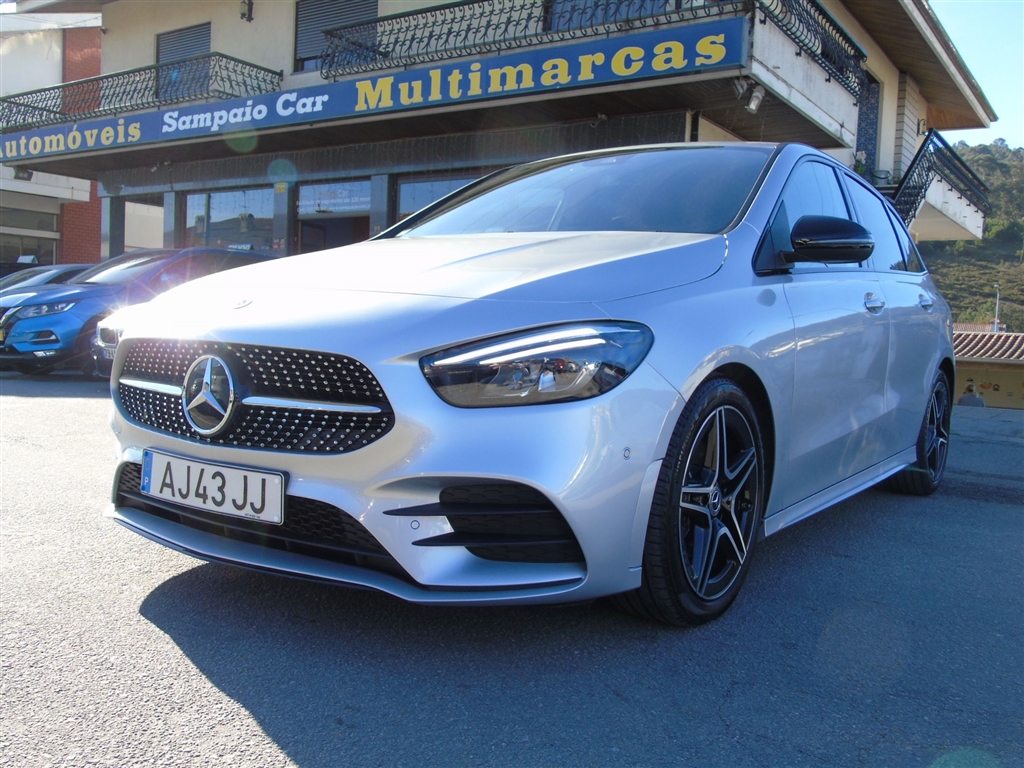  Mercedes-Benz Classe B 180 d AMG Line Aut. (109cv) (5p)