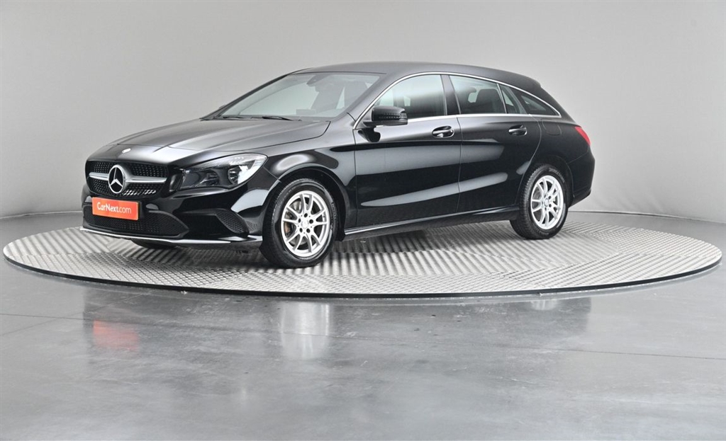  Mercedes-Benz Classe CLA Shooting brake 200 d 136cv