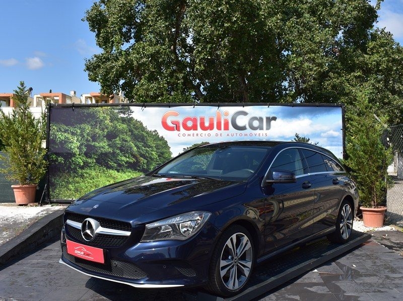  Mercedes-Benz Classe CLA d Urban