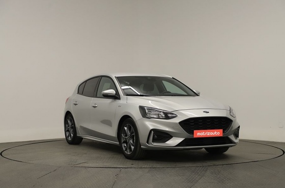 Ford Focus 1.0 EcoBoost ST-Line - Matrizauto - O Shopping