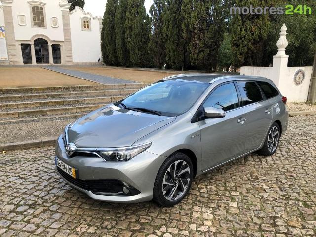 Toyota Auris TS 1.8 HSD Comfort+Navi