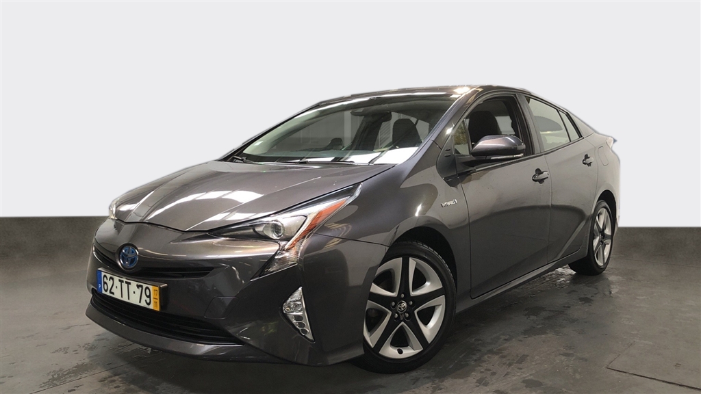  Toyota Prius LUXURY + PELE