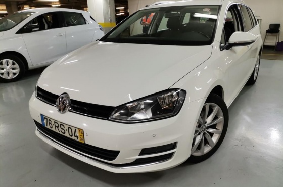 Vw Golf Variant 1.6 TDI Highline DSG 110cv - J. M. Povoa,