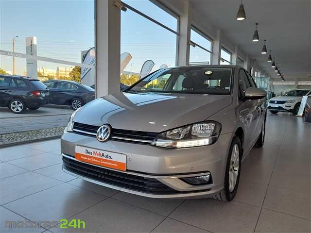 Volkswagen Golf 1.0 TSI Stream