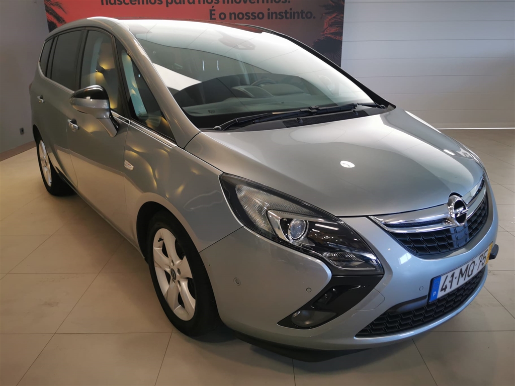  Opel Zafira Tourer 1.4 T Cosmo S/S (140cv) (5p)