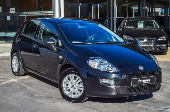 Fiat Punto 1.2 EASY - Fornova Matosinhos