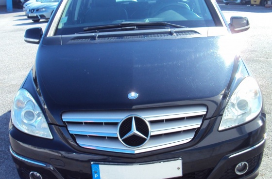 Mercedes-Benz B 180 CDI cv - AUTO SIMPATIA LDA