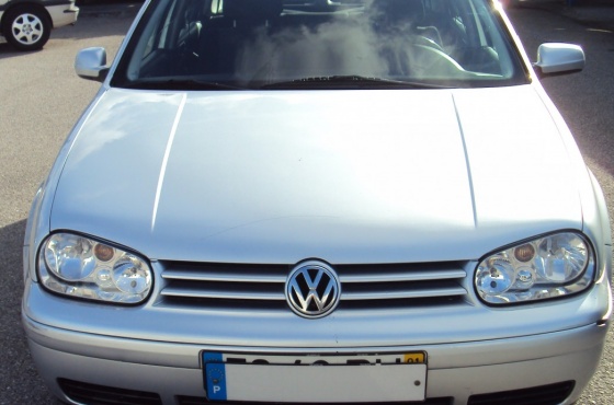 Vw Golf IV v Confortline 75cv - AUTO SIMPATIA LDA