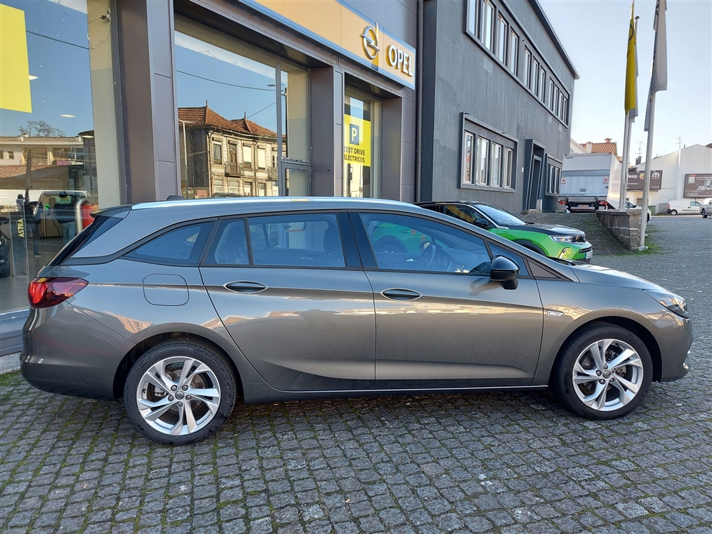  Opel Astra 1.2 T GS Line S/S (130cv) (5p)