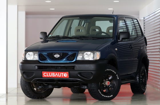 Nissan Terrano II 2.7 TD - C L U B A U T O