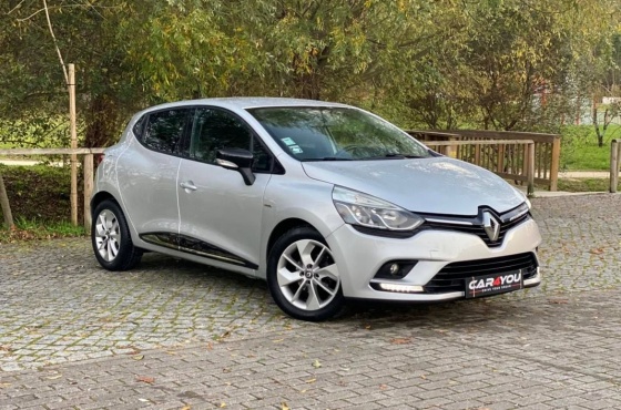 Renault Clio 1.5 dCi Limited - Car 4 You