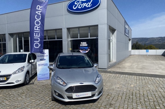 Ford Fiesta 1.0 Ecoboost Titanium - Queirocar